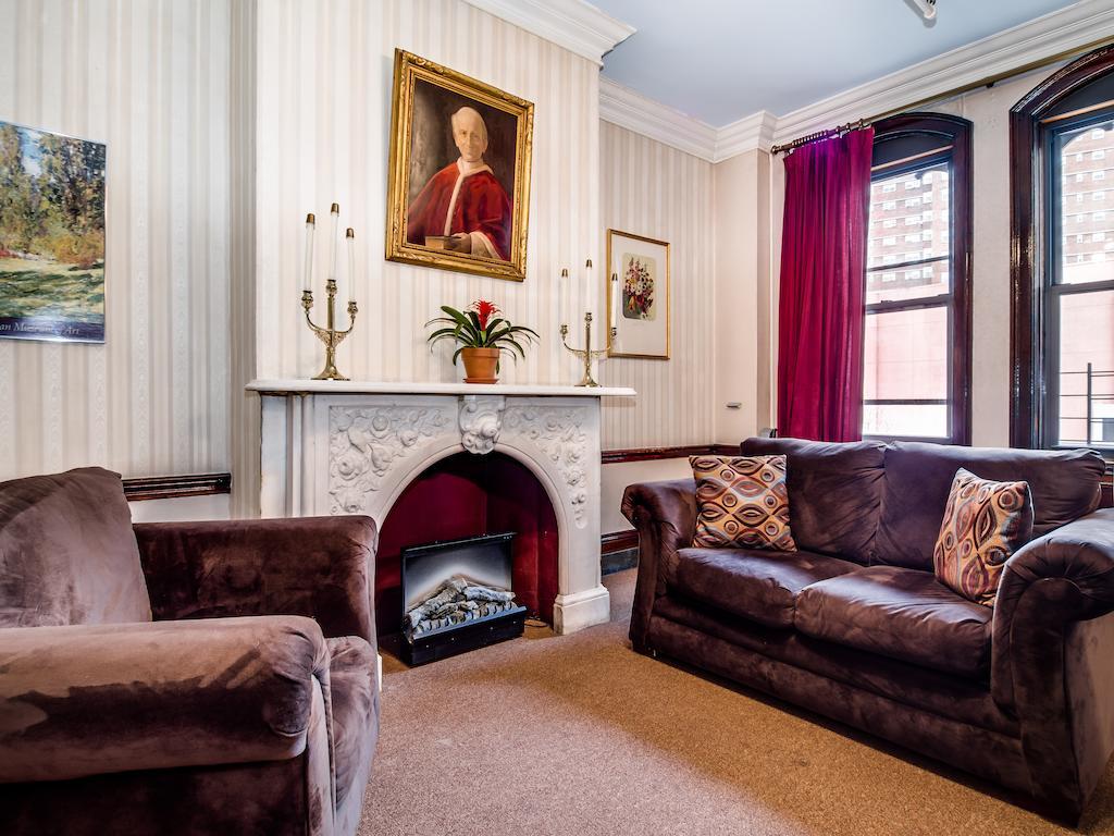 Leo House Hotel Ню Йорк Екстериор снимка