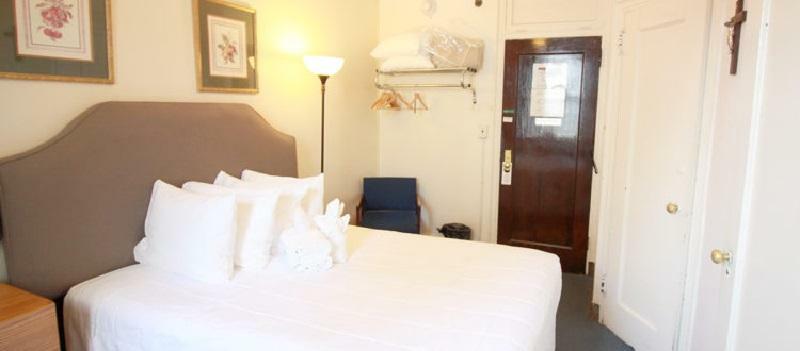 Leo House Hotel Ню Йорк Екстериор снимка